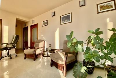 Urgent/Vânzare Casa/Vila, 4+ camere, teren 346 mp,  Targoviste, zona Micro 4 - 6