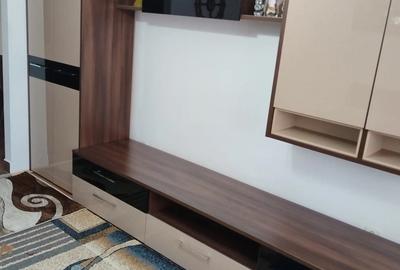 Apartament cu 3 camere decomandat în Central - 2