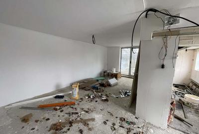 Casă cu 4 camere în Central - 3