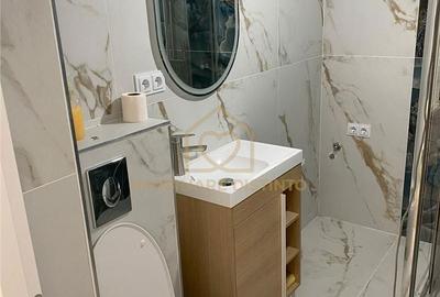 Apartament cu 3 camere decomandat în Recea - 2