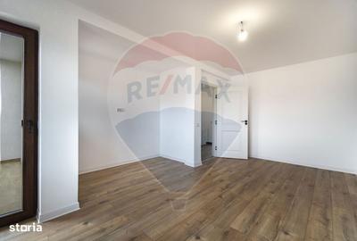 Casă cu 4 camere în Central - 13