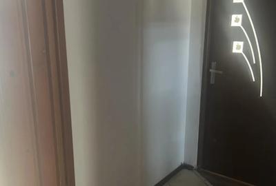 Casă cu 7 camere cu Teren 1200 Mp în Cârcea - 5