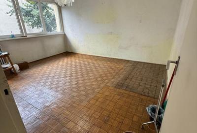 Vând apartament 2 camere | 1 min metrou Tineretului | Etaj 1 - 5