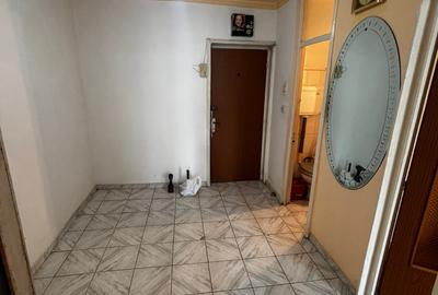 Garsoniera Berceni Aparatorii Patriei Metrou - 6