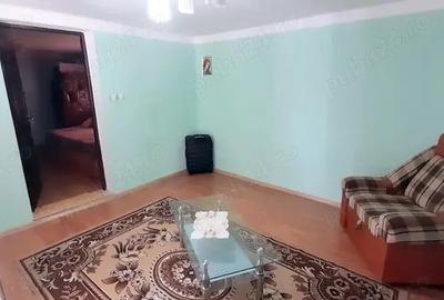 Casa cu 6 camere ?i 600 mp teren in comuna Ive?ti - 5