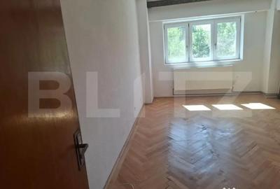 Apartament cu 4 camere decomandat în Ultracentral - 3