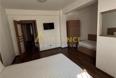 Apartament cu 3 camere semidecomandat în Central - 5