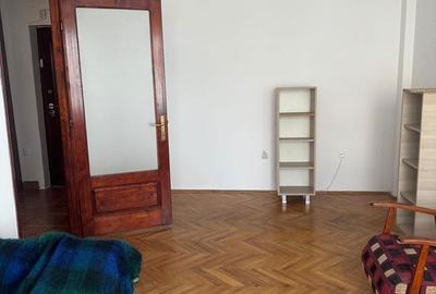 Apartament cu 3 camere în Republicii - 9