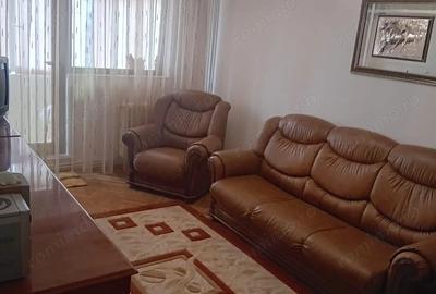 Apartament cu 3 camere decomandat în Micro 21 - 19