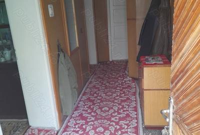 Casă cu 4 camere în Micro 14 - 6