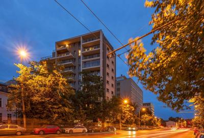 Apartament cu 2 camere decomandat, mobilat în Cișmigiu