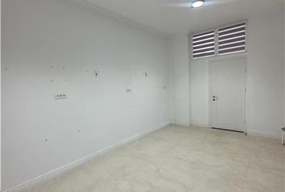 Spatiu ideal pentru afacerea ta  Tomis 3, parter bloc, pretabil pt mai multe ac - 1