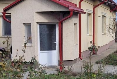 Proprietar vand casa str principala Bariera Valcii, 18ml deschidere 1700mp teren