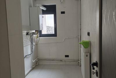 Apartament cu 3 camere semidecomandat în Drumul Taberei - 8