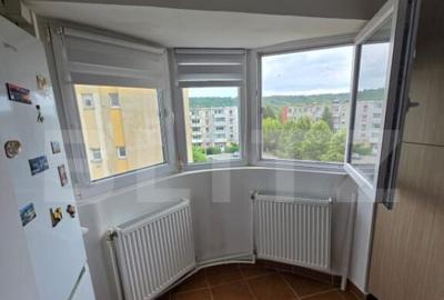 Garsoniera semidecomandata, 26 mp, zona Micro 1 - 5