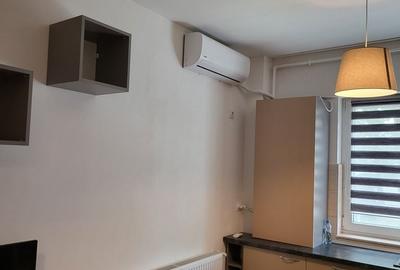 Apartament cu 2 camere semidecomandat, mobilat în Apărătorii Patriei - 3