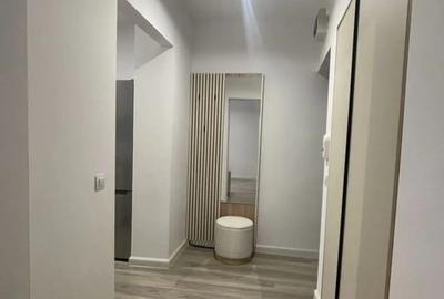 Apartament cu 2 camere decomandat, mobilat în Dacia