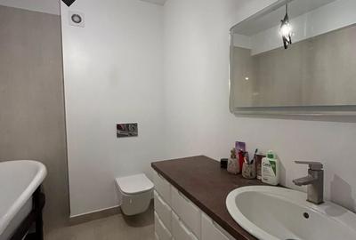 Apartament cu 3 camere decomandat în Livezeni - 4