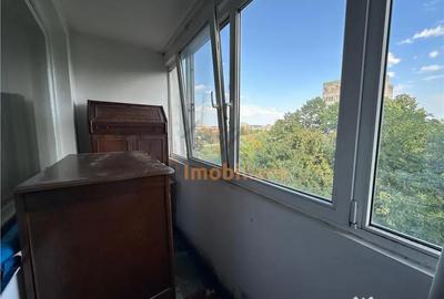 Apartament cu 2 camere decomandat în Decebal - 6