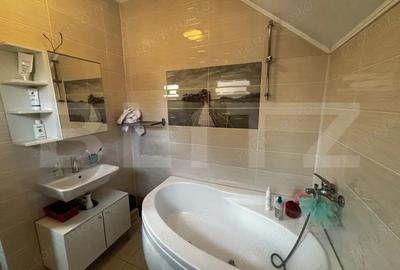 Casă cu Teren 336 Mp în Central - 12