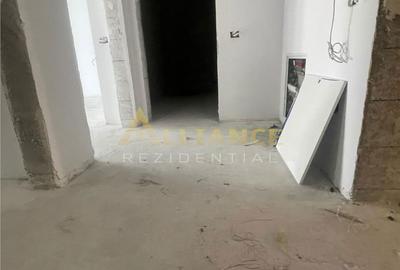 Garsonieră decomandată în Apărătorii Patriei - 2