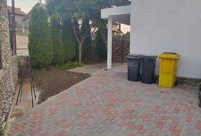 Vila de vanzare .suprafata utila totala 670 mp,in Sura  Mare - 4