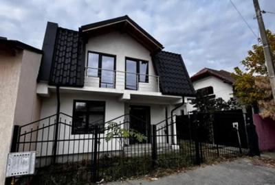 Casă cu 7 camere cu Teren 301 Mp în George Enescu - 1