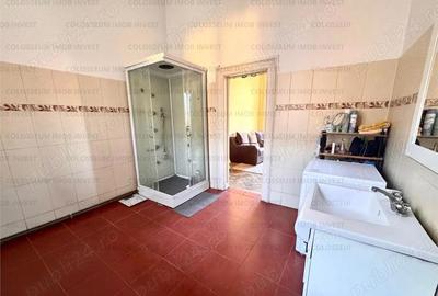 Casă cu 6 camere cu Teren 100 Mp în Centrul Istoric - 4