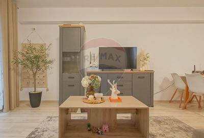 Apartament cu 2 camere decomandat, mobilat în Tractorul - 5