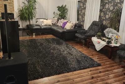 Casă cu 5 camere cu Teren 530 Mp în Dancu - 2