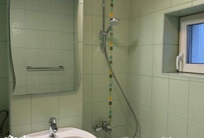 Apartament cu 3 camere decomandat în Central - 2