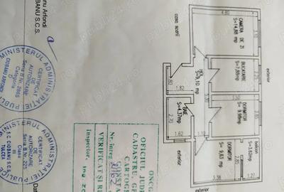 Apartament cu 3 camere decomandat în Mangalia