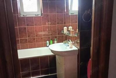 Apartament 2 camera / 60 mp / zona Poarta 6 / centrala pe gaz / aer condi?ionat - 1