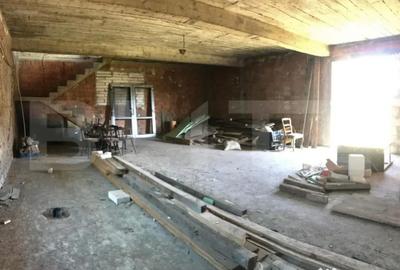 Casă cu 2 camere cu Teren 3050 Mp în Bezdead - 18