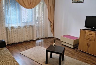 Inchiriez 2 camere