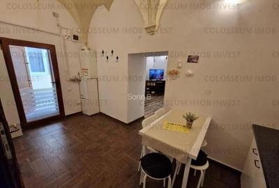 Apartament cu 2 camere, decomandat - zona Centru Istoric. Apartament cu 2 camere, decomandat - zona Centru Istoric. - 8