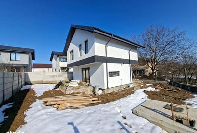 Casă cu 3 camere în Berceni - 2