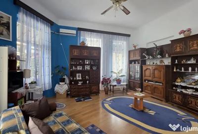 Apartament cu 5 camere decomandat în Armeneasca - 1