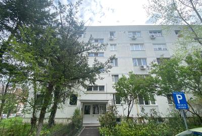 De vanzare ap cu 3 camere decomandat sector 3