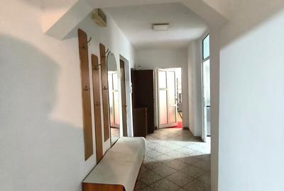 13 Septembrie, Parc Sebastian, apartament 3 camere, 70 mp, 360 EUR - 8