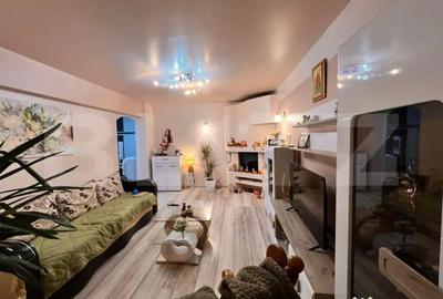 Apartament cu 4 camere decomandat în Central - 12
