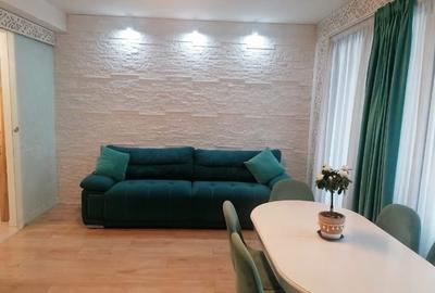 Apartament cu 2 camere decomandat în Tractorul - 4