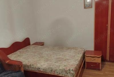 Garsonieră decomandată în Uverturii - 2
