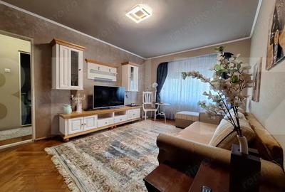 Apartament 3 camere, modern, zona Centrala