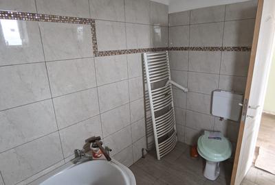 Casa de vânzare, 5 camere, 2 băi, 170 mp - 3