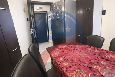 Apartament cu 3 camere în Ultracentral