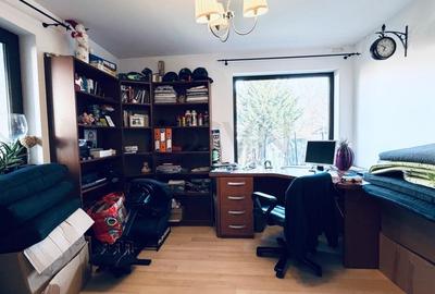 Casă individuală cu 5 camere cu Teren 400 Mp în Central - 9