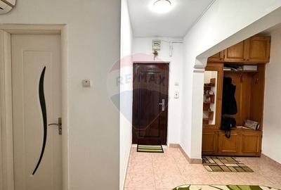 Apartament 3 camere, de vanzare, zona Eden, Soveja - 5