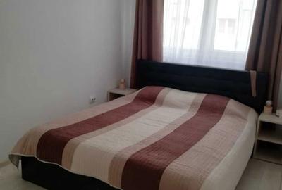 Apartament cu 3 camere semidecomandat în Decebal - 5