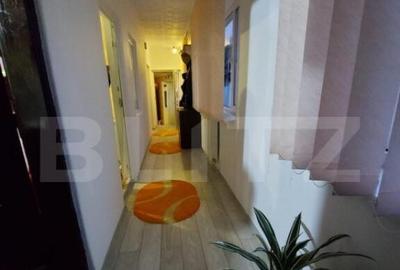 Casă cu 5 camere cu Teren 600 Mp în Central